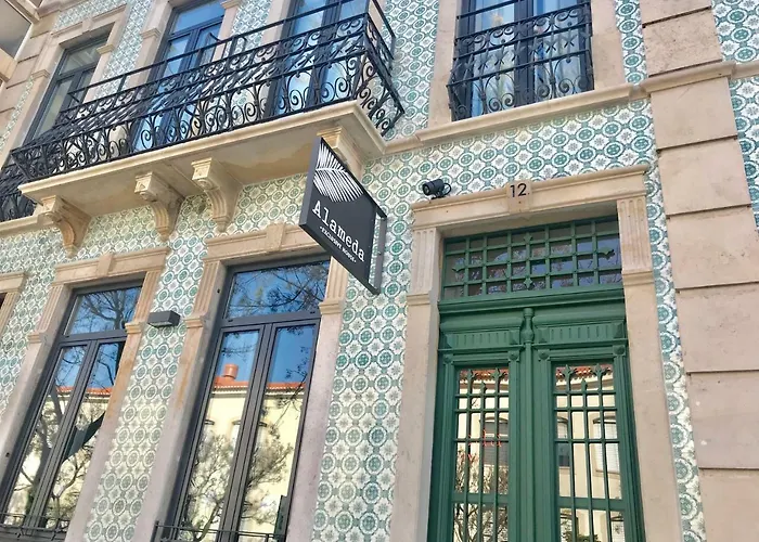 Alameda Exclusive House