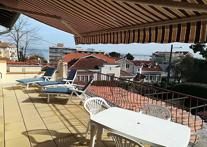 Dune Pontac Apartment