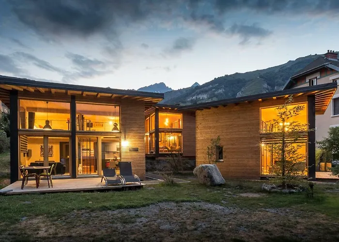 Hôtel bon marché: Les Lodges, by Refuges en ville