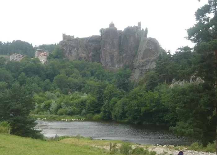 Le Petit St Jacques
