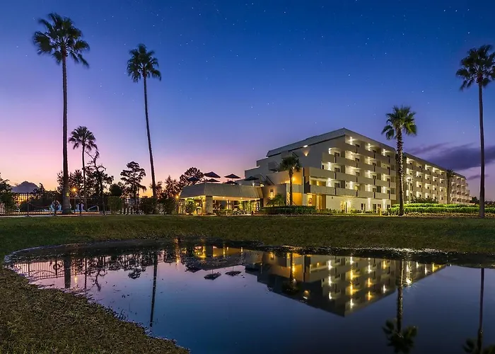 Palazzo Lakeside Hotel